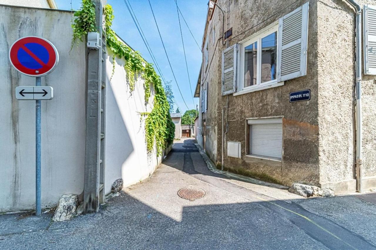 Quiet & Comfortable Studio Near Lyon Sainte-Foy-lès-Lyon Esterno foto